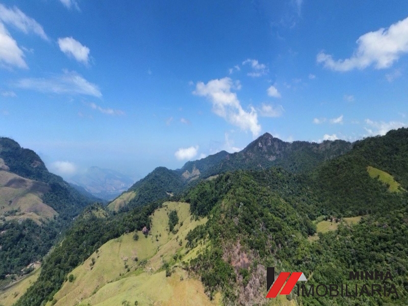 MRImóveis vende lindo Sitio na Serra do Piloto em Mangaratiba. 
