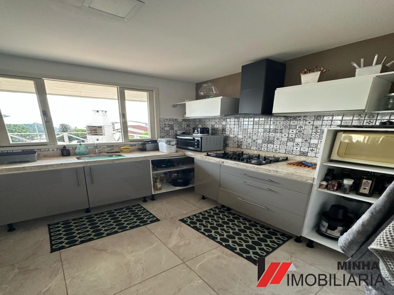 MRImóveis vende: Exclusividade, sofisticação e uma vista inigualável para o mar! ✨
