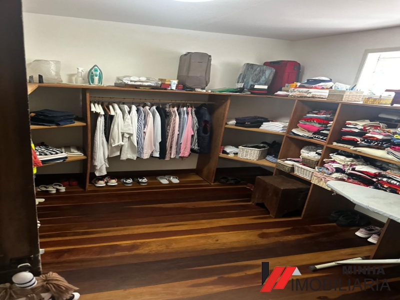 MRImóveis vende: Exclusividade, sofisticação e uma vista inigualável para o mar! ✨