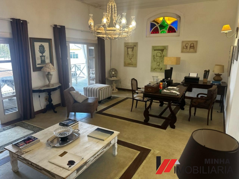 MRImóveis vende: Exclusividade, sofisticação e uma vista inigualável para o mar! ✨