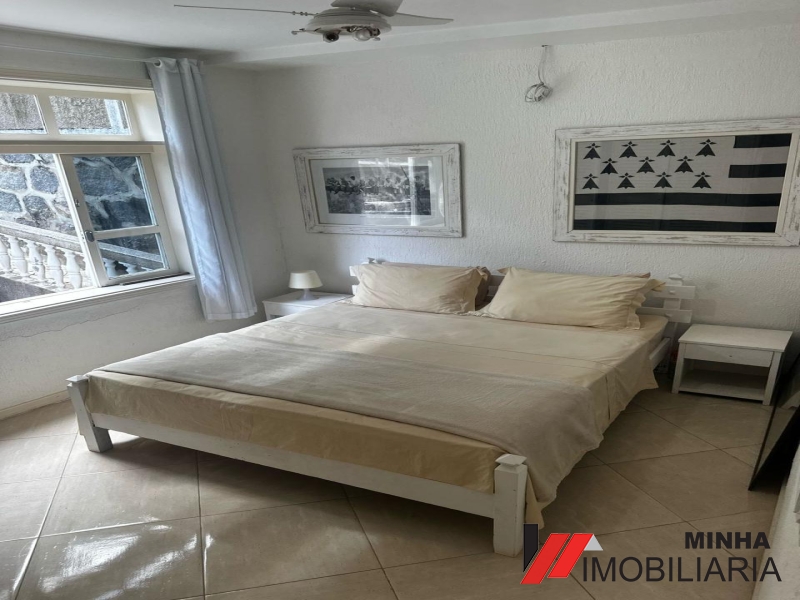 MRImóveis vende: Exclusividade, sofisticação e uma vista inigualável para o mar! ✨