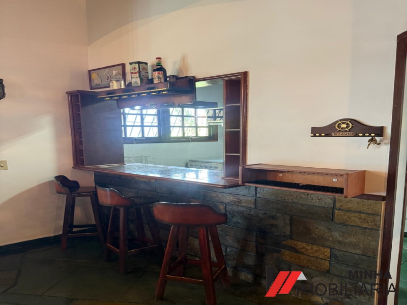 MRImóveis vende linda casa no Cond. Vista Mar em Mangaratiba.
