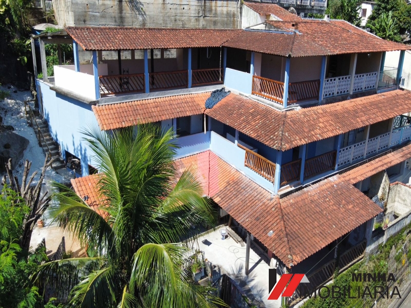 MRImóveis aluga linda casa na Praia do Saco em Mangaratiba.
