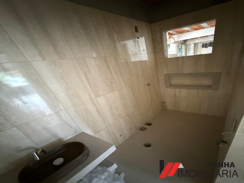 MRImóveis aluga linda casa na Praia do Saco em Mangaratiba.